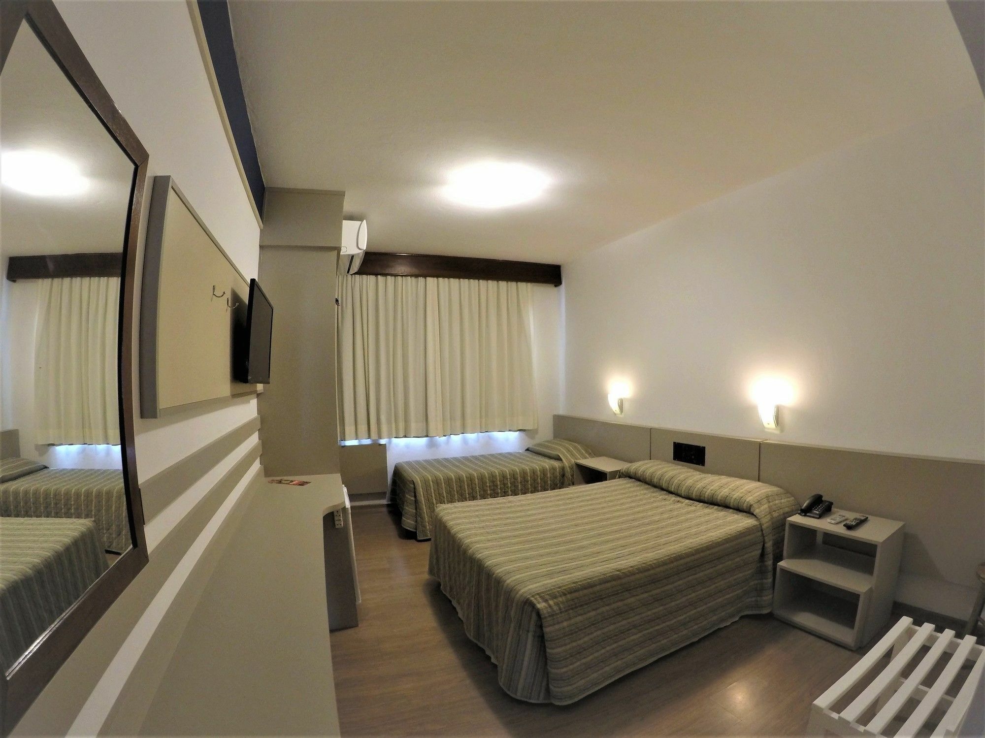 Gracher Hotel Balneario Camboriu
